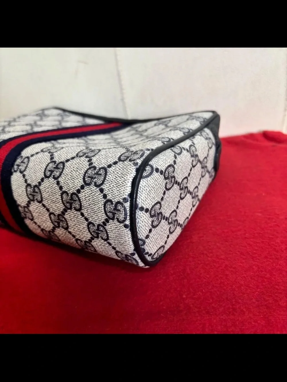 Gucci Beige/Black Toiletry Pouch with Red Center Stripe